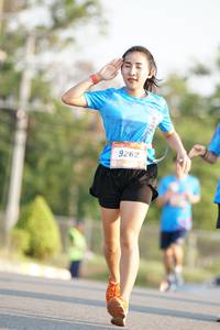 BIB: 9262
                            <button type="button" onclick="openModal(3215072)" class="btn btn-primary btn-sm float-right btn-popup" data-toggle="modal" data-target=".modal-high-quality">
                        <i class="fas fa-shopping-cart"></i> Add to Cart
                    </button>
                                            <button type="button" onclick="isThisMe(3215072, true)" class="btn btn-success btn-sm float-right btn-popup btn-isme hidden" data-toggle="tooltip" data-placement="bottom" title="นี่คือรูปของคุณใช่ไหม คลิกที่นี่เพื่อเอาเข้าอัลบั้ม">
                        <i class="fas fa-plus"></i> Add to album
                    </button>
                    <button type="button" onclick="isThisMe(3215072, false)" class="btn btn-warning btn-sm float-right btn-popup btn-isnotme hidden">
                        <i class="fas fa-ban"></i> Remove from album
                    </button>