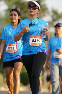 BIB: 8375, 9238
                            <button type="button" onclick="openModal(3216194)" class="btn btn-primary btn-sm float-right btn-popup" data-toggle="modal" data-target=".modal-high-quality">
                        <i class="fas fa-shopping-cart"></i> Add to Cart
                    </button>
                                            <button type="button" onclick="isThisMe(3216194, true)" class="btn btn-success btn-sm float-right btn-popup btn-isme hidden" data-toggle="tooltip" data-placement="bottom" title="นี่คือรูปของคุณใช่ไหม คลิกที่นี่เพื่อเอาเข้าอัลบั้ม">
                        <i class="fas fa-plus"></i> Add to album
                    </button>
                    <button type="button" onclick="isThisMe(3216194, false)" class="btn btn-warning btn-sm float-right btn-popup btn-isnotme hidden">
                        <i class="fas fa-ban"></i> Remove from album
                    </button>