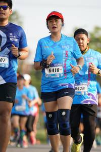 BIB: 6418, 426
                            <button type="button" onclick="openModal(3213360)" class="btn btn-primary btn-sm float-right btn-popup" data-toggle="modal" data-target=".modal-high-quality">
                        <i class="fas fa-shopping-cart"></i> Add to Cart
                    </button>
                                            <button type="button" onclick="isThisMe(3213360, true)" class="btn btn-success btn-sm float-right btn-popup btn-isme hidden" data-toggle="tooltip" data-placement="bottom" title="นี่คือรูปของคุณใช่ไหม คลิกที่นี่เพื่อเอาเข้าอัลบั้ม">
                        <i class="fas fa-plus"></i> Add to album
                    </button>
                    <button type="button" onclick="isThisMe(3213360, false)" class="btn btn-warning btn-sm float-right btn-popup btn-isnotme hidden">
                        <i class="fas fa-ban"></i> Remove from album
                    </button>