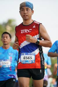 BIB: 6565, 7249
                            <button type="button" onclick="openModal(3213427)" class="btn btn-primary btn-sm float-right btn-popup" data-toggle="modal" data-target=".modal-high-quality">
                        <i class="fas fa-shopping-cart"></i> Add to Cart
                    </button>
                                            <button type="button" onclick="isThisMe(3213427, true)" class="btn btn-success btn-sm float-right btn-popup btn-isme hidden" data-toggle="tooltip" data-placement="bottom" title="นี่คือรูปของคุณใช่ไหม คลิกที่นี่เพื่อเอาเข้าอัลบั้ม">
                        <i class="fas fa-plus"></i> Add to album
                    </button>
                    <button type="button" onclick="isThisMe(3213427, false)" class="btn btn-warning btn-sm float-right btn-popup btn-isnotme hidden">
                        <i class="fas fa-ban"></i> Remove from album
                    </button>