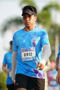 BIB: 6912
                            <button type="button" onclick="openModal(3213764)" class="btn btn-primary btn-sm float-right btn-popup" data-toggle="modal" data-target=".modal-high-quality">
                        <i class="fas fa-shopping-cart"></i> Add to Cart
                    </button>
                                            <button type="button" onclick="isThisMe(3213764, true)" class="btn btn-success btn-sm float-right btn-popup btn-isme hidden" data-toggle="tooltip" data-placement="bottom" title="นี่คือรูปของคุณใช่ไหม คลิกที่นี่เพื่อเอาเข้าอัลบั้ม">
                        <i class="fas fa-plus"></i> Add to album
                    </button>
                    <button type="button" onclick="isThisMe(3213764, false)" class="btn btn-warning btn-sm float-right btn-popup btn-isnotme hidden">
                        <i class="fas fa-ban"></i> Remove from album
                    </button>