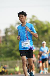 BIB: 6811
                            <button type="button" onclick="openModal(3212915)" class="btn btn-primary btn-sm float-right btn-popup" data-toggle="modal" data-target=".modal-high-quality">
                        <i class="fas fa-shopping-cart"></i> Add to Cart
                    </button>
                                            <button type="button" onclick="isThisMe(3212915, true)" class="btn btn-success btn-sm float-right btn-popup btn-isme hidden" data-toggle="tooltip" data-placement="bottom" title="นี่คือรูปของคุณใช่ไหม คลิกที่นี่เพื่อเอาเข้าอัลบั้ม">
                        <i class="fas fa-plus"></i> Add to album
                    </button>
                    <button type="button" onclick="isThisMe(3212915, false)" class="btn btn-warning btn-sm float-right btn-popup btn-isnotme hidden">
                        <i class="fas fa-ban"></i> Remove from album
                    </button>