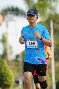 BIB: 6201
                            <button type="button" onclick="openModal(3212549)" class="btn btn-primary btn-sm float-right btn-popup" data-toggle="modal" data-target=".modal-high-quality">
                        <i class="fas fa-shopping-cart"></i> Add to Cart
                    </button>
                                            <button type="button" onclick="isThisMe(3212549, true)" class="btn btn-success btn-sm float-right btn-popup btn-isme hidden" data-toggle="tooltip" data-placement="bottom" title="นี่คือรูปของคุณใช่ไหม คลิกที่นี่เพื่อเอาเข้าอัลบั้ม">
                        <i class="fas fa-plus"></i> Add to album
                    </button>
                    <button type="button" onclick="isThisMe(3212549, false)" class="btn btn-warning btn-sm float-right btn-popup btn-isnotme hidden">
                        <i class="fas fa-ban"></i> Remove from album
                    </button>