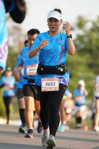 BIB: 820, 9653
                            <button type="button" onclick="openModal(3215541)" class="btn btn-primary btn-sm float-right btn-popup" data-toggle="modal" data-target=".modal-high-quality">
                        <i class="fas fa-shopping-cart"></i> Add to Cart
                    </button>
                                            <button type="button" onclick="isThisMe(3215541, true)" class="btn btn-success btn-sm float-right btn-popup btn-isme hidden" data-toggle="tooltip" data-placement="bottom" title="นี่คือรูปของคุณใช่ไหม คลิกที่นี่เพื่อเอาเข้าอัลบั้ม">
                        <i class="fas fa-plus"></i> Add to album
                    </button>
                    <button type="button" onclick="isThisMe(3215541, false)" class="btn btn-warning btn-sm float-right btn-popup btn-isnotme hidden">
                        <i class="fas fa-ban"></i> Remove from album
                    </button>