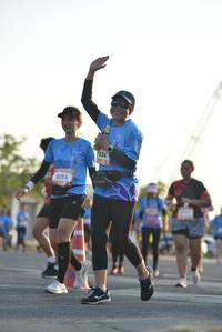 BIB: 255
                            <button type="button" onclick="openModal(3218467)" class="btn btn-primary btn-sm float-right btn-popup" data-toggle="modal" data-target=".modal-high-quality">
                        <i class="fas fa-shopping-cart"></i> Add to Cart
                    </button>
                                            <button type="button" onclick="isThisMe(3218467, true)" class="btn btn-success btn-sm float-right btn-popup btn-isme hidden" data-toggle="tooltip" data-placement="bottom" title="นี่คือรูปของคุณใช่ไหม คลิกที่นี่เพื่อเอาเข้าอัลบั้ม">
                        <i class="fas fa-plus"></i> Add to album
                    </button>
                    <button type="button" onclick="isThisMe(3218467, false)" class="btn btn-warning btn-sm float-right btn-popup btn-isnotme hidden">
                        <i class="fas fa-ban"></i> Remove from album
                    </button>