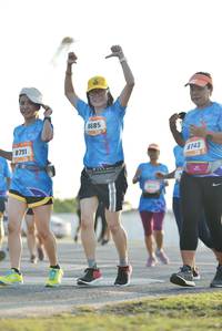 BIB: 8685, 8791, 8743
                            <button type="button" onclick="openModal(3404030)" class="btn btn-primary btn-sm float-right btn-popup" data-toggle="modal" data-target=".modal-high-quality">
                        <i class="fas fa-shopping-cart"></i> Add to Cart
                    </button>
                                            <button type="button" onclick="isThisMe(3404030, true)" class="btn btn-success btn-sm float-right btn-popup btn-isme hidden" data-toggle="tooltip" data-placement="bottom" title="นี่คือรูปของคุณใช่ไหม คลิกที่นี่เพื่อเอาเข้าอัลบั้ม">
                        <i class="fas fa-plus"></i> Add to album
                    </button>
                    <button type="button" onclick="isThisMe(3404030, false)" class="btn btn-warning btn-sm float-right btn-popup btn-isnotme hidden">
                        <i class="fas fa-ban"></i> Remove from album
                    </button>