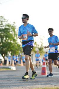 BIB: 8640, 6640
                            <button type="button" onclick="openModal(3403076)" class="btn btn-primary btn-sm float-right btn-popup" data-toggle="modal" data-target=".modal-high-quality">
                        <i class="fas fa-shopping-cart"></i> Add to Cart
                    </button>
                                            <button type="button" onclick="isThisMe(3403076, true)" class="btn btn-success btn-sm float-right btn-popup btn-isme hidden" data-toggle="tooltip" data-placement="bottom" title="นี่คือรูปของคุณใช่ไหม คลิกที่นี่เพื่อเอาเข้าอัลบั้ม">
                        <i class="fas fa-plus"></i> Add to album
                    </button>
                    <button type="button" onclick="isThisMe(3403076, false)" class="btn btn-warning btn-sm float-right btn-popup btn-isnotme hidden">
                        <i class="fas fa-ban"></i> Remove from album
                    </button>