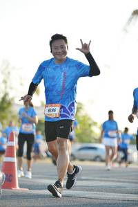 BIB: 9196
                            <button type="button" onclick="openModal(3403999)" class="btn btn-primary btn-sm float-right btn-popup" data-toggle="modal" data-target=".modal-high-quality">
                        <i class="fas fa-shopping-cart"></i> Add to Cart
                    </button>
                                            <button type="button" onclick="isThisMe(3403999, true)" class="btn btn-success btn-sm float-right btn-popup btn-isme hidden" data-toggle="tooltip" data-placement="bottom" title="นี่คือรูปของคุณใช่ไหม คลิกที่นี่เพื่อเอาเข้าอัลบั้ม">
                        <i class="fas fa-plus"></i> Add to album
                    </button>
                    <button type="button" onclick="isThisMe(3403999, false)" class="btn btn-warning btn-sm float-right btn-popup btn-isnotme hidden">
                        <i class="fas fa-ban"></i> Remove from album
                    </button>