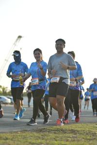 BIB: 105, 9107, 9106
                            <button type="button" onclick="openModal(3217471)" class="btn btn-primary btn-sm float-right btn-popup" data-toggle="modal" data-target=".modal-high-quality">
                        <i class="fas fa-shopping-cart"></i> Add to Cart
                    </button>
                                            <button type="button" onclick="isThisMe(3217471, true)" class="btn btn-success btn-sm float-right btn-popup btn-isme hidden" data-toggle="tooltip" data-placement="bottom" title="นี่คือรูปของคุณใช่ไหม คลิกที่นี่เพื่อเอาเข้าอัลบั้ม">
                        <i class="fas fa-plus"></i> Add to album
                    </button>
                    <button type="button" onclick="isThisMe(3217471, false)" class="btn btn-warning btn-sm float-right btn-popup btn-isnotme hidden">
                        <i class="fas fa-ban"></i> Remove from album
                    </button>