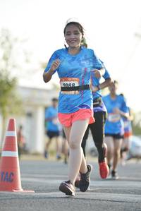 BIB: 
                            <button type="button" onclick="openModal(3402232)" class="btn btn-primary btn-sm float-right btn-popup" data-toggle="modal" data-target=".modal-high-quality">
                        <i class="fas fa-shopping-cart"></i> Add to Cart
                    </button>
                                            <button type="button" onclick="isThisMe(3402232, true)" class="btn btn-success btn-sm float-right btn-popup btn-isme hidden" data-toggle="tooltip" data-placement="bottom" title="นี่คือรูปของคุณใช่ไหม คลิกที่นี่เพื่อเอาเข้าอัลบั้ม">
                        <i class="fas fa-plus"></i> Add to album
                    </button>
                    <button type="button" onclick="isThisMe(3402232, false)" class="btn btn-warning btn-sm float-right btn-popup btn-isnotme hidden">
                        <i class="fas fa-ban"></i> Remove from album
                    </button>