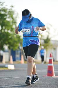 BIB: 6547
                            <button type="button" onclick="openModal(3401417)" class="btn btn-primary btn-sm float-right btn-popup" data-toggle="modal" data-target=".modal-high-quality">
                        <i class="fas fa-shopping-cart"></i> Add to Cart
                    </button>
                                            <button type="button" onclick="isThisMe(3401417, true)" class="btn btn-success btn-sm float-right btn-popup btn-isme hidden" data-toggle="tooltip" data-placement="bottom" title="นี่คือรูปของคุณใช่ไหม คลิกที่นี่เพื่อเอาเข้าอัลบั้ม">
                        <i class="fas fa-plus"></i> Add to album
                    </button>
                    <button type="button" onclick="isThisMe(3401417, false)" class="btn btn-warning btn-sm float-right btn-popup btn-isnotme hidden">
                        <i class="fas fa-ban"></i> Remove from album
                    </button>