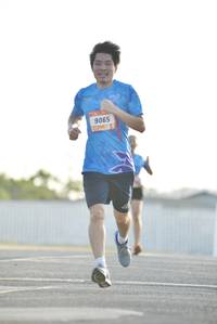 BIB: 9065
                            <button type="button" onclick="openModal(3401591)" class="btn btn-primary btn-sm float-right btn-popup" data-toggle="modal" data-target=".modal-high-quality">
                        <i class="fas fa-shopping-cart"></i> Add to Cart
                    </button>
                                            <button type="button" onclick="isThisMe(3401591, true)" class="btn btn-success btn-sm float-right btn-popup btn-isme hidden" data-toggle="tooltip" data-placement="bottom" title="นี่คือรูปของคุณใช่ไหม คลิกที่นี่เพื่อเอาเข้าอัลบั้ม">
                        <i class="fas fa-plus"></i> Add to album
                    </button>
                    <button type="button" onclick="isThisMe(3401591, false)" class="btn btn-warning btn-sm float-right btn-popup btn-isnotme hidden">
                        <i class="fas fa-ban"></i> Remove from album
                    </button>