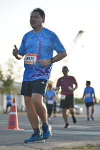 BIB: 8525
                            <button type="button" onclick="openModal(3218138)" class="btn btn-primary btn-sm float-right btn-popup" data-toggle="modal" data-target=".modal-high-quality">
                        <i class="fas fa-shopping-cart"></i> Add to Cart
                    </button>
                                            <button type="button" onclick="isThisMe(3218138, true)" class="btn btn-success btn-sm float-right btn-popup btn-isme hidden" data-toggle="tooltip" data-placement="bottom" title="นี่คือรูปของคุณใช่ไหม คลิกที่นี่เพื่อเอาเข้าอัลบั้ม">
                        <i class="fas fa-plus"></i> Add to album
                    </button>
                    <button type="button" onclick="isThisMe(3218138, false)" class="btn btn-warning btn-sm float-right btn-popup btn-isnotme hidden">
                        <i class="fas fa-ban"></i> Remove from album
                    </button>