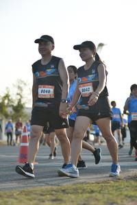 BIB: 8040, 8042
                            <button type="button" onclick="openModal(3218365)" class="btn btn-primary btn-sm float-right btn-popup" data-toggle="modal" data-target=".modal-high-quality">
                        <i class="fas fa-shopping-cart"></i> Add to Cart
                    </button>
                                            <button type="button" onclick="isThisMe(3218365, true)" class="btn btn-success btn-sm float-right btn-popup btn-isme hidden" data-toggle="tooltip" data-placement="bottom" title="นี่คือรูปของคุณใช่ไหม คลิกที่นี่เพื่อเอาเข้าอัลบั้ม">
                        <i class="fas fa-plus"></i> Add to album
                    </button>
                    <button type="button" onclick="isThisMe(3218365, false)" class="btn btn-warning btn-sm float-right btn-popup btn-isnotme hidden">
                        <i class="fas fa-ban"></i> Remove from album
                    </button>