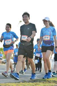 BIB: 378, 382, 8938
                            <button type="button" onclick="openModal(3405103)" class="btn btn-primary btn-sm float-right btn-popup" data-toggle="modal" data-target=".modal-high-quality">
                        <i class="fas fa-shopping-cart"></i> Add to Cart
                    </button>
                                            <button type="button" onclick="isThisMe(3405103, true)" class="btn btn-success btn-sm float-right btn-popup btn-isme hidden" data-toggle="tooltip" data-placement="bottom" title="นี่คือรูปของคุณใช่ไหม คลิกที่นี่เพื่อเอาเข้าอัลบั้ม">
                        <i class="fas fa-plus"></i> Add to album
                    </button>
                    <button type="button" onclick="isThisMe(3405103, false)" class="btn btn-warning btn-sm float-right btn-popup btn-isnotme hidden">
                        <i class="fas fa-ban"></i> Remove from album
                    </button>