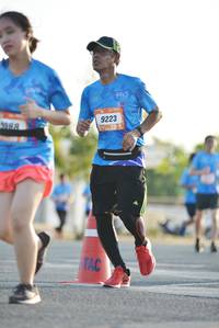 BIB: 9223
                            <button type="button" onclick="openModal(3402241)" class="btn btn-primary btn-sm float-right btn-popup" data-toggle="modal" data-target=".modal-high-quality">
                        <i class="fas fa-shopping-cart"></i> Add to Cart
                    </button>
                                            <button type="button" onclick="isThisMe(3402241, true)" class="btn btn-success btn-sm float-right btn-popup btn-isme hidden" data-toggle="tooltip" data-placement="bottom" title="นี่คือรูปของคุณใช่ไหม คลิกที่นี่เพื่อเอาเข้าอัลบั้ม">
                        <i class="fas fa-plus"></i> Add to album
                    </button>
                    <button type="button" onclick="isThisMe(3402241, false)" class="btn btn-warning btn-sm float-right btn-popup btn-isnotme hidden">
                        <i class="fas fa-ban"></i> Remove from album
                    </button>