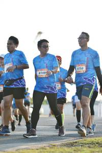 BIB: 8750, 8748
                            <button type="button" onclick="openModal(3403564)" class="btn btn-primary btn-sm float-right btn-popup" data-toggle="modal" data-target=".modal-high-quality">
                        <i class="fas fa-shopping-cart"></i> Add to Cart
                    </button>
                                            <button type="button" onclick="isThisMe(3403564, true)" class="btn btn-success btn-sm float-right btn-popup btn-isme hidden" data-toggle="tooltip" data-placement="bottom" title="นี่คือรูปของคุณใช่ไหม คลิกที่นี่เพื่อเอาเข้าอัลบั้ม">
                        <i class="fas fa-plus"></i> Add to album
                    </button>
                    <button type="button" onclick="isThisMe(3403564, false)" class="btn btn-warning btn-sm float-right btn-popup btn-isnotme hidden">
                        <i class="fas fa-ban"></i> Remove from album
                    </button>