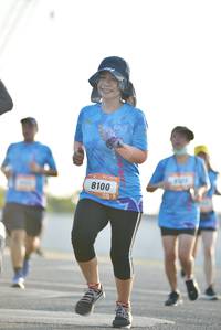 BIB: 8100
                            <button type="button" onclick="openModal(3402557)" class="btn btn-primary btn-sm float-right btn-popup" data-toggle="modal" data-target=".modal-high-quality">
                        <i class="fas fa-shopping-cart"></i> Add to Cart
                    </button>
                                            <button type="button" onclick="isThisMe(3402557, true)" class="btn btn-success btn-sm float-right btn-popup btn-isme hidden" data-toggle="tooltip" data-placement="bottom" title="นี่คือรูปของคุณใช่ไหม คลิกที่นี่เพื่อเอาเข้าอัลบั้ม">
                        <i class="fas fa-plus"></i> Add to album
                    </button>
                    <button type="button" onclick="isThisMe(3402557, false)" class="btn btn-warning btn-sm float-right btn-popup btn-isnotme hidden">
                        <i class="fas fa-ban"></i> Remove from album
                    </button>