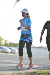 BIB: 610
                            <button type="button" onclick="openModal(3401406)" class="btn btn-primary btn-sm float-right btn-popup" data-toggle="modal" data-target=".modal-high-quality">
                        <i class="fas fa-shopping-cart"></i> Add to Cart
                    </button>
                                            <button type="button" onclick="isThisMe(3401406, true)" class="btn btn-success btn-sm float-right btn-popup btn-isme hidden" data-toggle="tooltip" data-placement="bottom" title="นี่คือรูปของคุณใช่ไหม คลิกที่นี่เพื่อเอาเข้าอัลบั้ม">
                        <i class="fas fa-plus"></i> Add to album
                    </button>
                    <button type="button" onclick="isThisMe(3401406, false)" class="btn btn-warning btn-sm float-right btn-popup btn-isnotme hidden">
                        <i class="fas fa-ban"></i> Remove from album
                    </button>