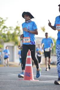 BIB: 834, 9239
                            <button type="button" onclick="openModal(3401803)" class="btn btn-primary btn-sm float-right btn-popup" data-toggle="modal" data-target=".modal-high-quality">
                        <i class="fas fa-shopping-cart"></i> Add to Cart
                    </button>
                                            <button type="button" onclick="isThisMe(3401803, true)" class="btn btn-success btn-sm float-right btn-popup btn-isme hidden" data-toggle="tooltip" data-placement="bottom" title="นี่คือรูปของคุณใช่ไหม คลิกที่นี่เพื่อเอาเข้าอัลบั้ม">
                        <i class="fas fa-plus"></i> Add to album
                    </button>
                    <button type="button" onclick="isThisMe(3401803, false)" class="btn btn-warning btn-sm float-right btn-popup btn-isnotme hidden">
                        <i class="fas fa-ban"></i> Remove from album
                    </button>