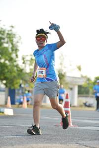 BIB: 8192
                            <button type="button" onclick="openModal(3402596)" class="btn btn-primary btn-sm float-right btn-popup" data-toggle="modal" data-target=".modal-high-quality">
                        <i class="fas fa-shopping-cart"></i> Add to Cart
                    </button>
                                            <button type="button" onclick="isThisMe(3402596, true)" class="btn btn-success btn-sm float-right btn-popup btn-isme hidden" data-toggle="tooltip" data-placement="bottom" title="นี่คือรูปของคุณใช่ไหม คลิกที่นี่เพื่อเอาเข้าอัลบั้ม">
                        <i class="fas fa-plus"></i> Add to album
                    </button>
                    <button type="button" onclick="isThisMe(3402596, false)" class="btn btn-warning btn-sm float-right btn-popup btn-isnotme hidden">
                        <i class="fas fa-ban"></i> Remove from album
                    </button>