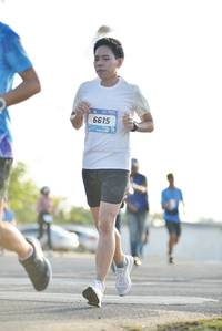 BIB: 6615
                            <button type="button" onclick="openModal(3397536)" class="btn btn-primary btn-sm float-right btn-popup" data-toggle="modal" data-target=".modal-high-quality">
                        <i class="fas fa-shopping-cart"></i> Add to Cart
                    </button>
                                            <button type="button" onclick="isThisMe(3397536, true)" class="btn btn-success btn-sm float-right btn-popup btn-isme hidden" data-toggle="tooltip" data-placement="bottom" title="นี่คือรูปของคุณใช่ไหม คลิกที่นี่เพื่อเอาเข้าอัลบั้ม">
                        <i class="fas fa-plus"></i> Add to album
                    </button>
                    <button type="button" onclick="isThisMe(3397536, false)" class="btn btn-warning btn-sm float-right btn-popup btn-isnotme hidden">
                        <i class="fas fa-ban"></i> Remove from album
                    </button>