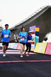 BIB: 9136
                            <button type="button" onclick="openModal(3463019)" class="btn btn-primary btn-sm float-right btn-popup" data-toggle="modal" data-target=".modal-high-quality">
                        <i class="fas fa-shopping-cart"></i> Add to Cart
                    </button>
                                            <button type="button" onclick="isThisMe(3463019, true)" class="btn btn-success btn-sm float-right btn-popup btn-isme hidden" data-toggle="tooltip" data-placement="bottom" title="นี่คือรูปของคุณใช่ไหม คลิกที่นี่เพื่อเอาเข้าอัลบั้ม">
                        <i class="fas fa-plus"></i> Add to album
                    </button>
                    <button type="button" onclick="isThisMe(3463019, false)" class="btn btn-warning btn-sm float-right btn-popup btn-isnotme hidden">
                        <i class="fas fa-ban"></i> Remove from album
                    </button>