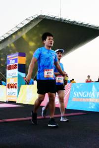 BIB: 8751, 875
                            <button type="button" onclick="openModal(3513317)" class="btn btn-primary btn-sm float-right btn-popup" data-toggle="modal" data-target=".modal-high-quality">
                        <i class="fas fa-shopping-cart"></i> Add to Cart
                    </button>
                                            <button type="button" onclick="isThisMe(3513317, true)" class="btn btn-success btn-sm float-right btn-popup btn-isme hidden" data-toggle="tooltip" data-placement="bottom" title="นี่คือรูปของคุณใช่ไหม คลิกที่นี่เพื่อเอาเข้าอัลบั้ม">
                        <i class="fas fa-plus"></i> Add to album
                    </button>
                    <button type="button" onclick="isThisMe(3513317, false)" class="btn btn-warning btn-sm float-right btn-popup btn-isnotme hidden">
                        <i class="fas fa-ban"></i> Remove from album
                    </button>