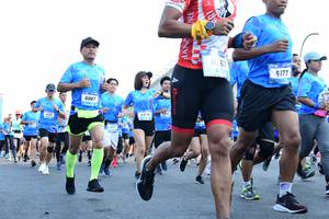 BIB: 5177, 6087
                            <button type="button" onclick="openModal(3344989)" class="btn btn-primary btn-sm float-right btn-popup" data-toggle="modal" data-target=".modal-high-quality">
                        <i class="fas fa-shopping-cart"></i> Add to Cart
                    </button>
                                            <button type="button" onclick="isThisMe(3344989, true)" class="btn btn-success btn-sm float-right btn-popup btn-isme hidden" data-toggle="tooltip" data-placement="bottom" title="นี่คือรูปของคุณใช่ไหม คลิกที่นี่เพื่อเอาเข้าอัลบั้ม">
                        <i class="fas fa-plus"></i> Add to album
                    </button>
                    <button type="button" onclick="isThisMe(3344989, false)" class="btn btn-warning btn-sm float-right btn-popup btn-isnotme hidden">
                        <i class="fas fa-ban"></i> Remove from album
                    </button>