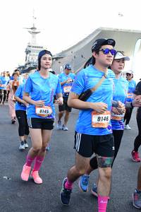 BIB: 8145, 8146
                            <button type="button" onclick="openModal(3352652)" class="btn btn-primary btn-sm float-right btn-popup" data-toggle="modal" data-target=".modal-high-quality">
                        <i class="fas fa-shopping-cart"></i> Add to Cart
                    </button>
                                            <button type="button" onclick="isThisMe(3352652, true)" class="btn btn-success btn-sm float-right btn-popup btn-isme hidden" data-toggle="tooltip" data-placement="bottom" title="นี่คือรูปของคุณใช่ไหม คลิกที่นี่เพื่อเอาเข้าอัลบั้ม">
                        <i class="fas fa-plus"></i> Add to album
                    </button>
                    <button type="button" onclick="isThisMe(3352652, false)" class="btn btn-warning btn-sm float-right btn-popup btn-isnotme hidden">
                        <i class="fas fa-ban"></i> Remove from album
                    </button>