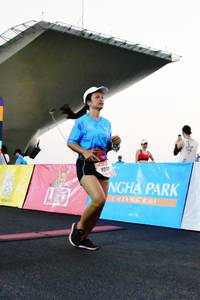 BIB: 917
                            <button type="button" onclick="openModal(3513462)" class="btn btn-primary btn-sm float-right btn-popup" data-toggle="modal" data-target=".modal-high-quality">
                        <i class="fas fa-shopping-cart"></i> Add to Cart
                    </button>
                                            <button type="button" onclick="isThisMe(3513462, true)" class="btn btn-success btn-sm float-right btn-popup btn-isme hidden" data-toggle="tooltip" data-placement="bottom" title="นี่คือรูปของคุณใช่ไหม คลิกที่นี่เพื่อเอาเข้าอัลบั้ม">
                        <i class="fas fa-plus"></i> Add to album
                    </button>
                    <button type="button" onclick="isThisMe(3513462, false)" class="btn btn-warning btn-sm float-right btn-popup btn-isnotme hidden">
                        <i class="fas fa-ban"></i> Remove from album
                    </button>