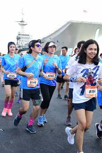 BIB: 8145, 8204, 8146, 819, 
                            <button type="button" onclick="openModal(3352629)" class="btn btn-primary btn-sm float-right btn-popup" data-toggle="modal" data-target=".modal-high-quality">
                        <i class="fas fa-shopping-cart"></i> Add to Cart
                    </button>
                                            <button type="button" onclick="isThisMe(3352629, true)" class="btn btn-success btn-sm float-right btn-popup btn-isme hidden" data-toggle="tooltip" data-placement="bottom" title="นี่คือรูปของคุณใช่ไหม คลิกที่นี่เพื่อเอาเข้าอัลบั้ม">
                        <i class="fas fa-plus"></i> Add to album
                    </button>
                    <button type="button" onclick="isThisMe(3352629, false)" class="btn btn-warning btn-sm float-right btn-popup btn-isnotme hidden">
                        <i class="fas fa-ban"></i> Remove from album
                    </button>