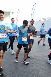 BIB: 9450, 9375, 945
                            <button type="button" onclick="openModal(3352603)" class="btn btn-primary btn-sm float-right btn-popup" data-toggle="modal" data-target=".modal-high-quality">
                        <i class="fas fa-shopping-cart"></i> Add to Cart
                    </button>
                                            <button type="button" onclick="isThisMe(3352603, true)" class="btn btn-success btn-sm float-right btn-popup btn-isme hidden" data-toggle="tooltip" data-placement="bottom" title="นี่คือรูปของคุณใช่ไหม คลิกที่นี่เพื่อเอาเข้าอัลบั้ม">
                        <i class="fas fa-plus"></i> Add to album
                    </button>
                    <button type="button" onclick="isThisMe(3352603, false)" class="btn btn-warning btn-sm float-right btn-popup btn-isnotme hidden">
                        <i class="fas fa-ban"></i> Remove from album
                    </button>