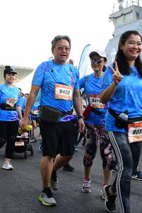 BIB: 9422, 941, 929, 803, , 
                            <button type="button" onclick="openModal(3353091)" class="btn btn-primary btn-sm float-right btn-popup" data-toggle="modal" data-target=".modal-high-quality">
                        <i class="fas fa-shopping-cart"></i> Add to Cart
                    </button>
                                            <button type="button" onclick="isThisMe(3353091, true)" class="btn btn-success btn-sm float-right btn-popup btn-isme hidden" data-toggle="tooltip" data-placement="bottom" title="นี่คือรูปของคุณใช่ไหม คลิกที่นี่เพื่อเอาเข้าอัลบั้ม">
                        <i class="fas fa-plus"></i> Add to album
                    </button>
                    <button type="button" onclick="isThisMe(3353091, false)" class="btn btn-warning btn-sm float-right btn-popup btn-isnotme hidden">
                        <i class="fas fa-ban"></i> Remove from album
                    </button>