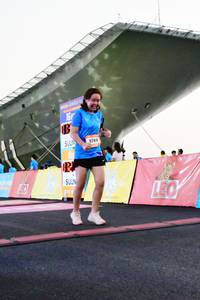 BIB: 9284
                            <button type="button" onclick="openModal(3513419)" class="btn btn-primary btn-sm float-right btn-popup" data-toggle="modal" data-target=".modal-high-quality">
                        <i class="fas fa-shopping-cart"></i> Add to Cart
                    </button>
                                            <button type="button" onclick="isThisMe(3513419, true)" class="btn btn-success btn-sm float-right btn-popup btn-isme hidden" data-toggle="tooltip" data-placement="bottom" title="นี่คือรูปของคุณใช่ไหม คลิกที่นี่เพื่อเอาเข้าอัลบั้ม">
                        <i class="fas fa-plus"></i> Add to album
                    </button>
                    <button type="button" onclick="isThisMe(3513419, false)" class="btn btn-warning btn-sm float-right btn-popup btn-isnotme hidden">
                        <i class="fas fa-ban"></i> Remove from album
                    </button>