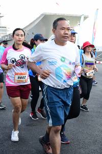 BIB: 8802, 8776
                            <button type="button" onclick="openModal(3352517)" class="btn btn-primary btn-sm float-right btn-popup" data-toggle="modal" data-target=".modal-high-quality">
                        <i class="fas fa-shopping-cart"></i> Add to Cart
                    </button>
                                            <button type="button" onclick="isThisMe(3352517, true)" class="btn btn-success btn-sm float-right btn-popup btn-isme hidden" data-toggle="tooltip" data-placement="bottom" title="นี่คือรูปของคุณใช่ไหม คลิกที่นี่เพื่อเอาเข้าอัลบั้ม">
                        <i class="fas fa-plus"></i> Add to album
                    </button>
                    <button type="button" onclick="isThisMe(3352517, false)" class="btn btn-warning btn-sm float-right btn-popup btn-isnotme hidden">
                        <i class="fas fa-ban"></i> Remove from album
                    </button>