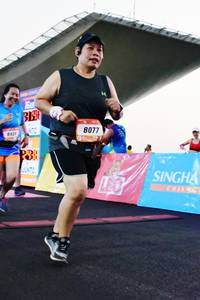 BIB: 8077, 893
                            <button type="button" onclick="openModal(3513268)" class="btn btn-primary btn-sm float-right btn-popup" data-toggle="modal" data-target=".modal-high-quality">
                        <i class="fas fa-shopping-cart"></i> Add to Cart
                    </button>
                                            <button type="button" onclick="isThisMe(3513268, true)" class="btn btn-success btn-sm float-right btn-popup btn-isme hidden" data-toggle="tooltip" data-placement="bottom" title="นี่คือรูปของคุณใช่ไหม คลิกที่นี่เพื่อเอาเข้าอัลบั้ม">
                        <i class="fas fa-plus"></i> Add to album
                    </button>
                    <button type="button" onclick="isThisMe(3513268, false)" class="btn btn-warning btn-sm float-right btn-popup btn-isnotme hidden">
                        <i class="fas fa-ban"></i> Remove from album
                    </button>