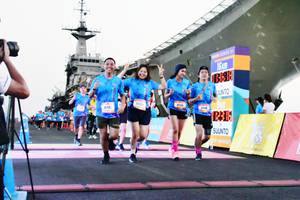 BIB: 
                            <button type="button" onclick="openModal(3465011)" class="btn btn-primary btn-sm float-right btn-popup" data-toggle="modal" data-target=".modal-high-quality">
                        <i class="fas fa-shopping-cart"></i> Add to Cart
                    </button>
                                            <button type="button" onclick="isThisMe(3465011, true)" class="btn btn-success btn-sm float-right btn-popup btn-isme hidden" data-toggle="tooltip" data-placement="bottom" title="นี่คือรูปของคุณใช่ไหม คลิกที่นี่เพื่อเอาเข้าอัลบั้ม">
                        <i class="fas fa-plus"></i> Add to album
                    </button>
                    <button type="button" onclick="isThisMe(3465011, false)" class="btn btn-warning btn-sm float-right btn-popup btn-isnotme hidden">
                        <i class="fas fa-ban"></i> Remove from album
                    </button>