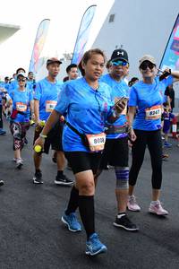 BIB: 834, 8008
                            <button type="button" onclick="openModal(3353078)" class="btn btn-primary btn-sm float-right btn-popup" data-toggle="modal" data-target=".modal-high-quality">
                        <i class="fas fa-shopping-cart"></i> Add to Cart
                    </button>
                                            <button type="button" onclick="isThisMe(3353078, true)" class="btn btn-success btn-sm float-right btn-popup btn-isme hidden" data-toggle="tooltip" data-placement="bottom" title="นี่คือรูปของคุณใช่ไหม คลิกที่นี่เพื่อเอาเข้าอัลบั้ม">
                        <i class="fas fa-plus"></i> Add to album
                    </button>
                    <button type="button" onclick="isThisMe(3353078, false)" class="btn btn-warning btn-sm float-right btn-popup btn-isnotme hidden">
                        <i class="fas fa-ban"></i> Remove from album
                    </button>