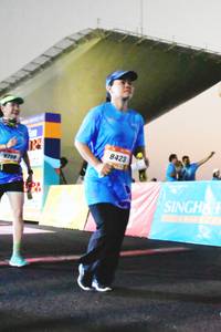 BIB: 8423
                            <button type="button" onclick="openModal(3454898)" class="btn btn-primary btn-sm float-right btn-popup" data-toggle="modal" data-target=".modal-high-quality">
                        <i class="fas fa-shopping-cart"></i> Add to Cart
                    </button>
                                            <button type="button" onclick="isThisMe(3454898, true)" class="btn btn-success btn-sm float-right btn-popup btn-isme hidden" data-toggle="tooltip" data-placement="bottom" title="นี่คือรูปของคุณใช่ไหม คลิกที่นี่เพื่อเอาเข้าอัลบั้ม">
                        <i class="fas fa-plus"></i> Add to album
                    </button>
                    <button type="button" onclick="isThisMe(3454898, false)" class="btn btn-warning btn-sm float-right btn-popup btn-isnotme hidden">
                        <i class="fas fa-ban"></i> Remove from album
                    </button>