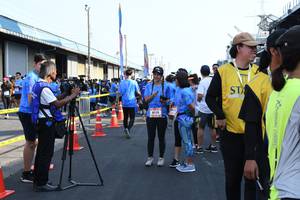 BIB: 
                            <button type="button" onclick="openModal(3344889)" class="btn btn-primary btn-sm float-right btn-popup" data-toggle="modal" data-target=".modal-high-quality">
                        <i class="fas fa-shopping-cart"></i> Add to Cart
                    </button>
                                            <button type="button" onclick="isThisMe(3344889, true)" class="btn btn-success btn-sm float-right btn-popup btn-isme hidden" data-toggle="tooltip" data-placement="bottom" title="นี่คือรูปของคุณใช่ไหม คลิกที่นี่เพื่อเอาเข้าอัลบั้ม">
                        <i class="fas fa-plus"></i> Add to album
                    </button>
                    <button type="button" onclick="isThisMe(3344889, false)" class="btn btn-warning btn-sm float-right btn-popup btn-isnotme hidden">
                        <i class="fas fa-ban"></i> Remove from album
                    </button>