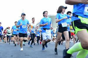 BIB: 6201, 6979, 687
                            <button type="button" onclick="openModal(3344999)" class="btn btn-primary btn-sm float-right btn-popup" data-toggle="modal" data-target=".modal-high-quality">
                        <i class="fas fa-shopping-cart"></i> Add to Cart
                    </button>
                                            <button type="button" onclick="isThisMe(3344999, true)" class="btn btn-success btn-sm float-right btn-popup btn-isme hidden" data-toggle="tooltip" data-placement="bottom" title="นี่คือรูปของคุณใช่ไหม คลิกที่นี่เพื่อเอาเข้าอัลบั้ม">
                        <i class="fas fa-plus"></i> Add to album
                    </button>
                    <button type="button" onclick="isThisMe(3344999, false)" class="btn btn-warning btn-sm float-right btn-popup btn-isnotme hidden">
                        <i class="fas fa-ban"></i> Remove from album
                    </button>