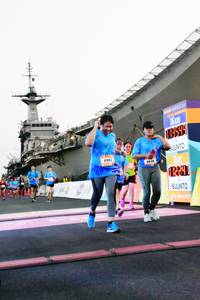 BIB: 8983
                            <button type="button" onclick="openModal(3513401)" class="btn btn-primary btn-sm float-right btn-popup" data-toggle="modal" data-target=".modal-high-quality">
                        <i class="fas fa-shopping-cart"></i> Add to Cart
                    </button>
                                            <button type="button" onclick="isThisMe(3513401, true)" class="btn btn-success btn-sm float-right btn-popup btn-isme hidden" data-toggle="tooltip" data-placement="bottom" title="นี่คือรูปของคุณใช่ไหม คลิกที่นี่เพื่อเอาเข้าอัลบั้ม">
                        <i class="fas fa-plus"></i> Add to album
                    </button>
                    <button type="button" onclick="isThisMe(3513401, false)" class="btn btn-warning btn-sm float-right btn-popup btn-isnotme hidden">
                        <i class="fas fa-ban"></i> Remove from album
                    </button>