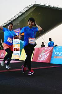 BIB: 9682
                            <button type="button" onclick="openModal(3515504)" class="btn btn-primary btn-sm float-right btn-popup" data-toggle="modal" data-target=".modal-high-quality">
                        <i class="fas fa-shopping-cart"></i> Add to Cart
                    </button>
                                            <button type="button" onclick="isThisMe(3515504, true)" class="btn btn-success btn-sm float-right btn-popup btn-isme hidden" data-toggle="tooltip" data-placement="bottom" title="นี่คือรูปของคุณใช่ไหม คลิกที่นี่เพื่อเอาเข้าอัลบั้ม">
                        <i class="fas fa-plus"></i> Add to album
                    </button>
                    <button type="button" onclick="isThisMe(3515504, false)" class="btn btn-warning btn-sm float-right btn-popup btn-isnotme hidden">
                        <i class="fas fa-ban"></i> Remove from album
                    </button>