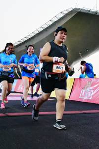 BIB: 8072, 9904
                            <button type="button" onclick="openModal(3513258)" class="btn btn-primary btn-sm float-right btn-popup" data-toggle="modal" data-target=".modal-high-quality">
                        <i class="fas fa-shopping-cart"></i> Add to Cart
                    </button>
                                            <button type="button" onclick="isThisMe(3513258, true)" class="btn btn-success btn-sm float-right btn-popup btn-isme hidden" data-toggle="tooltip" data-placement="bottom" title="นี่คือรูปของคุณใช่ไหม คลิกที่นี่เพื่อเอาเข้าอัลบั้ม">
                        <i class="fas fa-plus"></i> Add to album
                    </button>
                    <button type="button" onclick="isThisMe(3513258, false)" class="btn btn-warning btn-sm float-right btn-popup btn-isnotme hidden">
                        <i class="fas fa-ban"></i> Remove from album
                    </button>