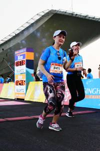 BIB: 9475, 9415
                            <button type="button" onclick="openModal(3513456)" class="btn btn-primary btn-sm float-right btn-popup" data-toggle="modal" data-target=".modal-high-quality">
                        <i class="fas fa-shopping-cart"></i> Add to Cart
                    </button>
                                            <button type="button" onclick="isThisMe(3513456, true)" class="btn btn-success btn-sm float-right btn-popup btn-isme hidden" data-toggle="tooltip" data-placement="bottom" title="นี่คือรูปของคุณใช่ไหม คลิกที่นี่เพื่อเอาเข้าอัลบั้ม">
                        <i class="fas fa-plus"></i> Add to album
                    </button>
                    <button type="button" onclick="isThisMe(3513456, false)" class="btn btn-warning btn-sm float-right btn-popup btn-isnotme hidden">
                        <i class="fas fa-ban"></i> Remove from album
                    </button>