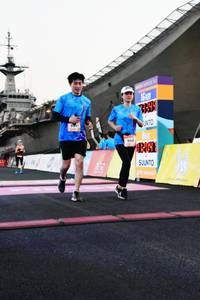 BIB: 994
                            <button type="button" onclick="openModal(3463071)" class="btn btn-primary btn-sm float-right btn-popup" data-toggle="modal" data-target=".modal-high-quality">
                        <i class="fas fa-shopping-cart"></i> Add to Cart
                    </button>
                                            <button type="button" onclick="isThisMe(3463071, true)" class="btn btn-success btn-sm float-right btn-popup btn-isme hidden" data-toggle="tooltip" data-placement="bottom" title="นี่คือรูปของคุณใช่ไหม คลิกที่นี่เพื่อเอาเข้าอัลบั้ม">
                        <i class="fas fa-plus"></i> Add to album
                    </button>
                    <button type="button" onclick="isThisMe(3463071, false)" class="btn btn-warning btn-sm float-right btn-popup btn-isnotme hidden">
                        <i class="fas fa-ban"></i> Remove from album
                    </button>