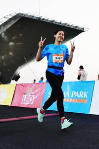 BIB: 9461
                            <button type="button" onclick="openModal(3513372)" class="btn btn-primary btn-sm float-right btn-popup" data-toggle="modal" data-target=".modal-high-quality">
                        <i class="fas fa-shopping-cart"></i> Add to Cart
                    </button>
                                            <button type="button" onclick="isThisMe(3513372, true)" class="btn btn-success btn-sm float-right btn-popup btn-isme hidden" data-toggle="tooltip" data-placement="bottom" title="นี่คือรูปของคุณใช่ไหม คลิกที่นี่เพื่อเอาเข้าอัลบั้ม">
                        <i class="fas fa-plus"></i> Add to album
                    </button>
                    <button type="button" onclick="isThisMe(3513372, false)" class="btn btn-warning btn-sm float-right btn-popup btn-isnotme hidden">
                        <i class="fas fa-ban"></i> Remove from album
                    </button>