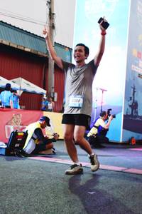 BIB: 5200
                            <button type="button" onclick="openModal(3515469)" class="btn btn-primary btn-sm float-right btn-popup" data-toggle="modal" data-target=".modal-high-quality">
                        <i class="fas fa-shopping-cart"></i> Add to Cart
                    </button>
                                            <button type="button" onclick="isThisMe(3515469, true)" class="btn btn-success btn-sm float-right btn-popup btn-isme hidden" data-toggle="tooltip" data-placement="bottom" title="นี่คือรูปของคุณใช่ไหม คลิกที่นี่เพื่อเอาเข้าอัลบั้ม">
                        <i class="fas fa-plus"></i> Add to album
                    </button>
                    <button type="button" onclick="isThisMe(3515469, false)" class="btn btn-warning btn-sm float-right btn-popup btn-isnotme hidden">
                        <i class="fas fa-ban"></i> Remove from album
                    </button>