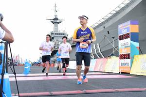 BIB: 118, 9246
                            <button type="button" onclick="openModal(3376990)" class="btn btn-primary btn-sm float-right btn-popup" data-toggle="modal" data-target=".modal-high-quality">
                        <i class="fas fa-shopping-cart"></i> Add to Cart
                    </button>
                                            <button type="button" onclick="isThisMe(3376990, true)" class="btn btn-success btn-sm float-right btn-popup btn-isme hidden" data-toggle="tooltip" data-placement="bottom" title="นี่คือรูปของคุณใช่ไหม คลิกที่นี่เพื่อเอาเข้าอัลบั้ม">
                        <i class="fas fa-plus"></i> Add to album
                    </button>
                    <button type="button" onclick="isThisMe(3376990, false)" class="btn btn-warning btn-sm float-right btn-popup btn-isnotme hidden">
                        <i class="fas fa-ban"></i> Remove from album
                    </button>